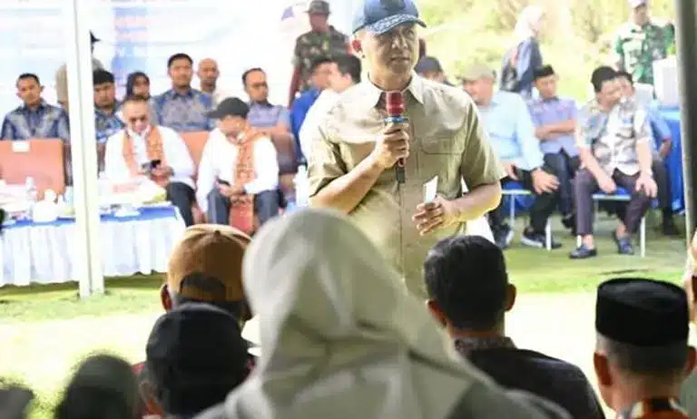 Menteri Transmigrasi