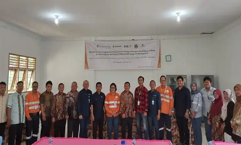 Workshop Pendidikan Teknik Alat Berat SMKN 2 Batang Toru