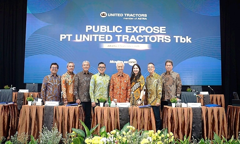 Paparan Publik, United Tractors